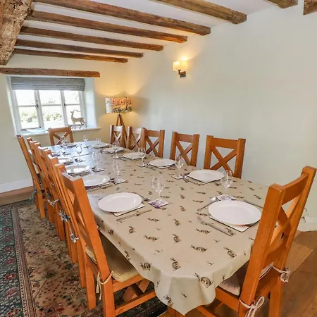 The House Tatil Evi Kendal