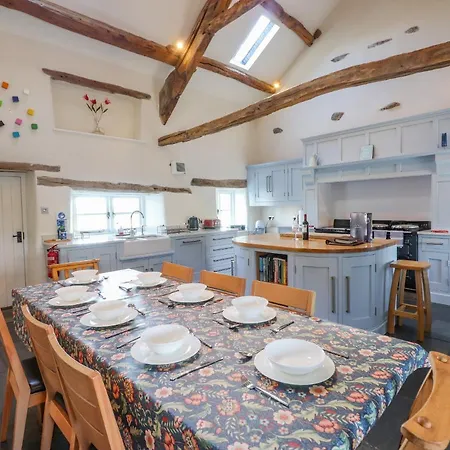 Dom wakacyjny The House